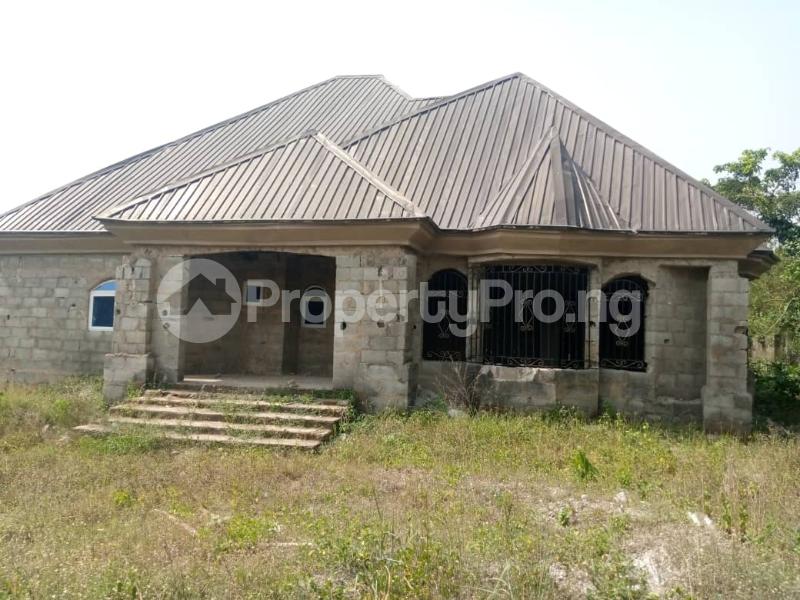 5 bedroom House for sale After Nnpc Apata Ibadan Oyo - 0