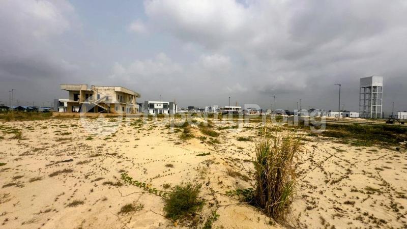 Land for sale Maiyegun Beach Estate, Jakande Lekki Lagos