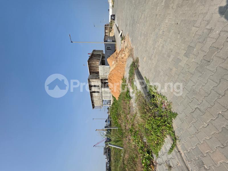 Land for sale Maiyegun Beach Estate Jakande Lekki Phase 1 Lekki Lagos