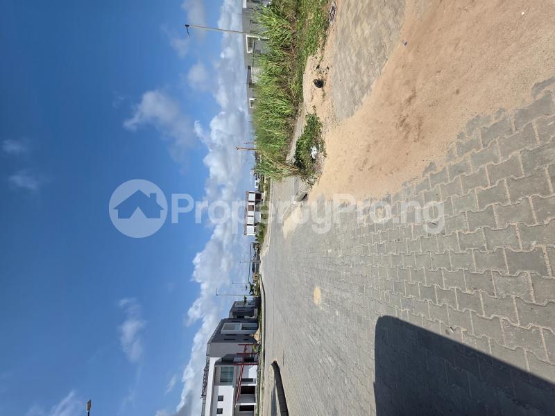 Land for sale Maiyegun Beach Estate Jakande Lekki Phase 1 Lekki Lagos