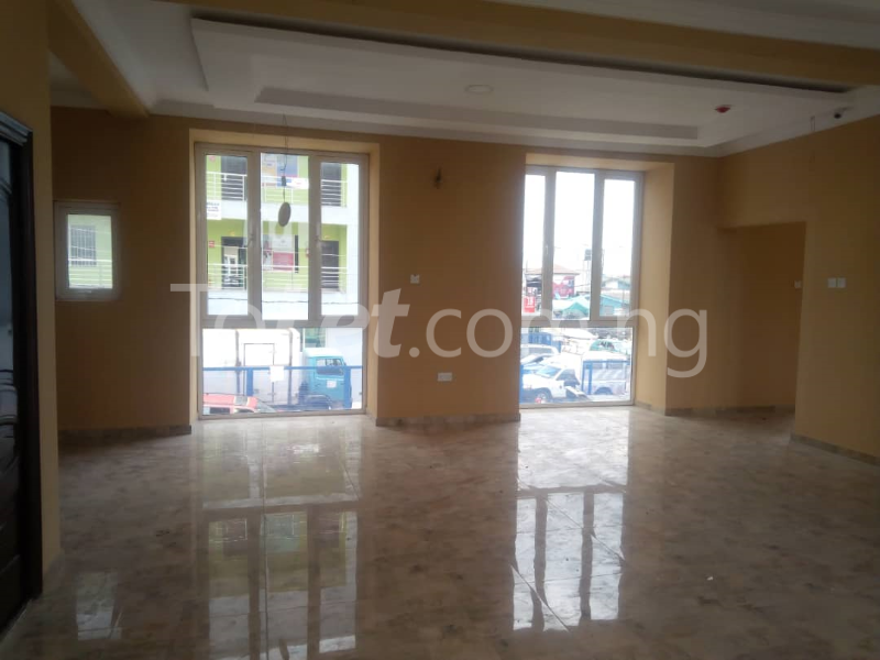 Commercial Property for rent   Ogudu Ogudu Lagos