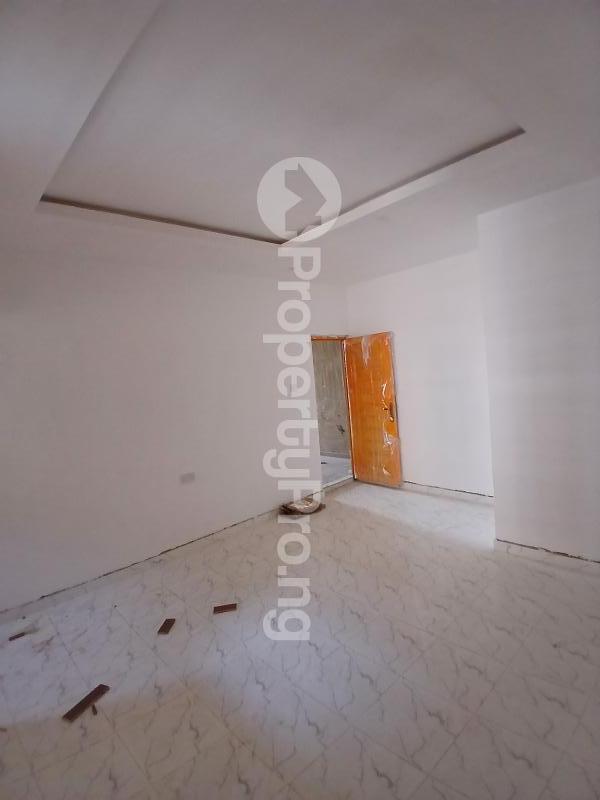 Flat / Apartment for rent Bajulaiye Shomolu Lagos
