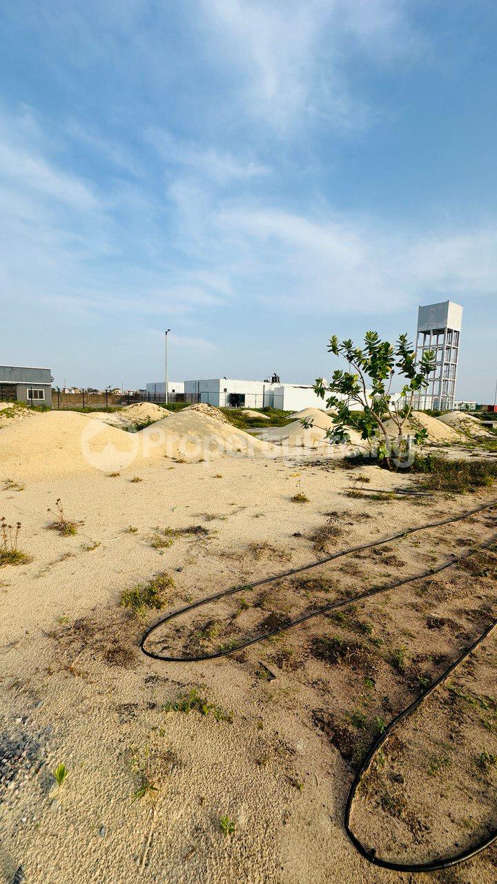 Land for sale Maiyegun Beach Estate, Opposite Circle Mall, Jakande, Lekki, Lagos. Jakande Lekki Lagos