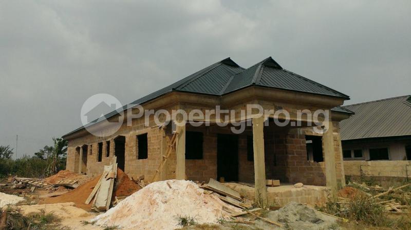 4 bedroom House for sale Location Rcc Road Off Ikpoba Hill Benin City, Very Close To The Road Oredo Edo