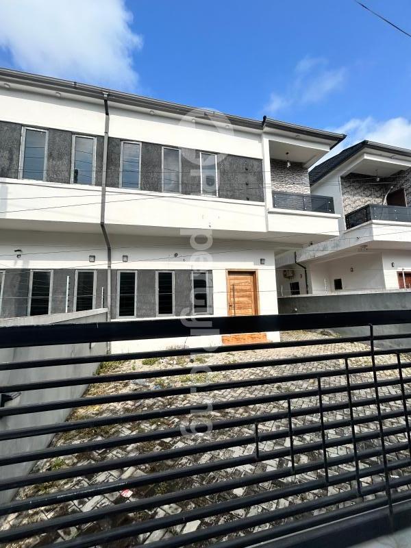 4 bedroom House for rent Agungi Lekki Lagos