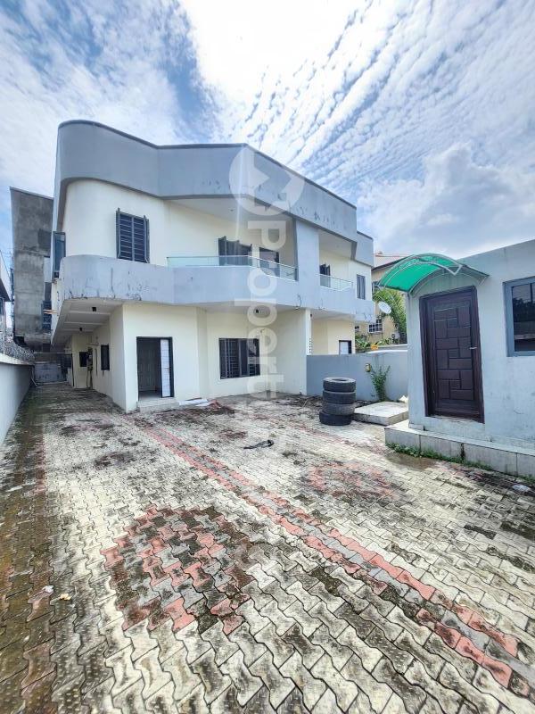 4 bedroom House for rent Ikate Lekki Lagos