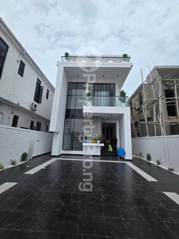 5 bedroom House for sale Lekki Lagos