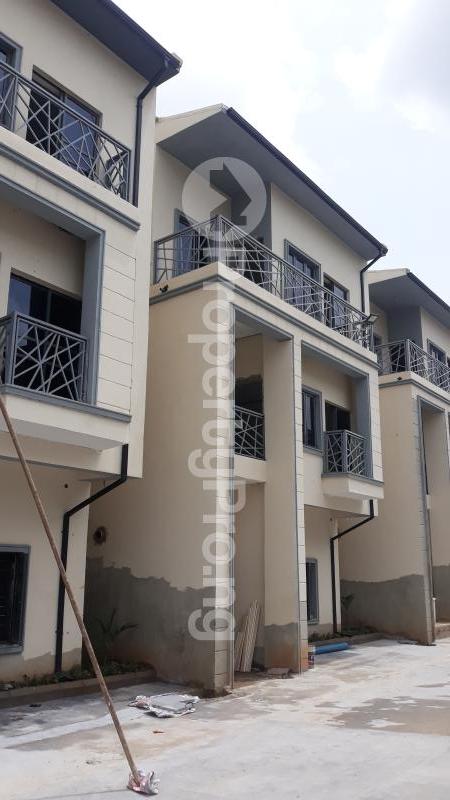4 bedroom House for sale Guzape Abuja