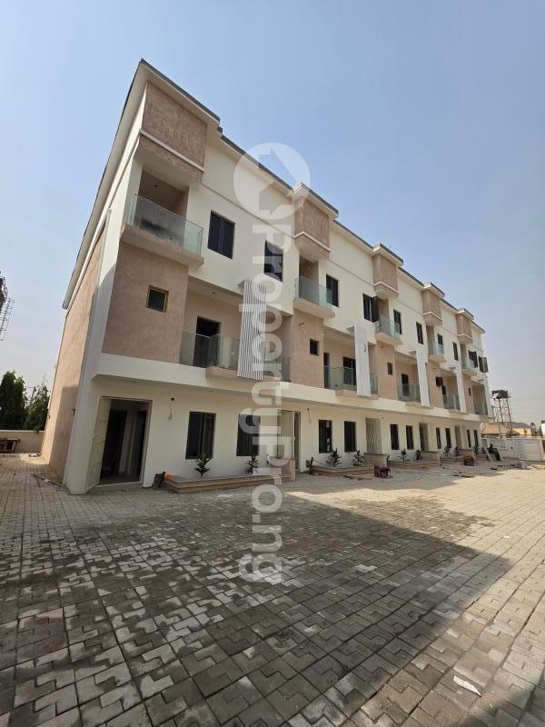 4 bedroom House for sale Jahi Abuja