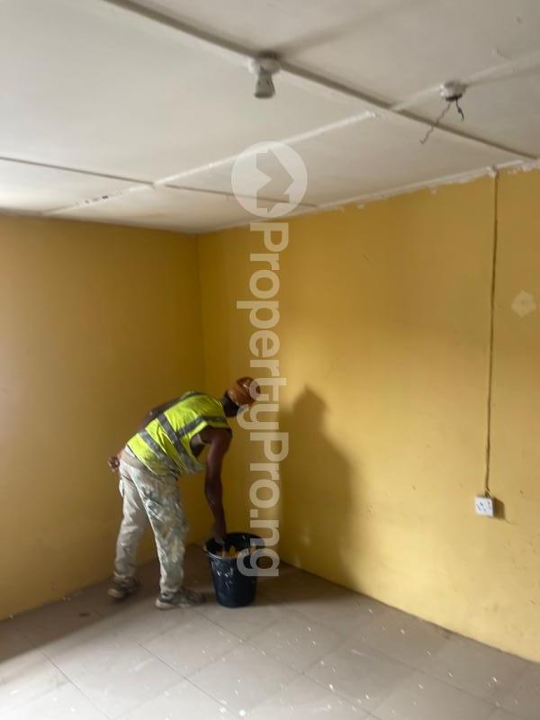 1 bedroom Flat / Apartment for rent Arowojobe Oshodi Lagos
