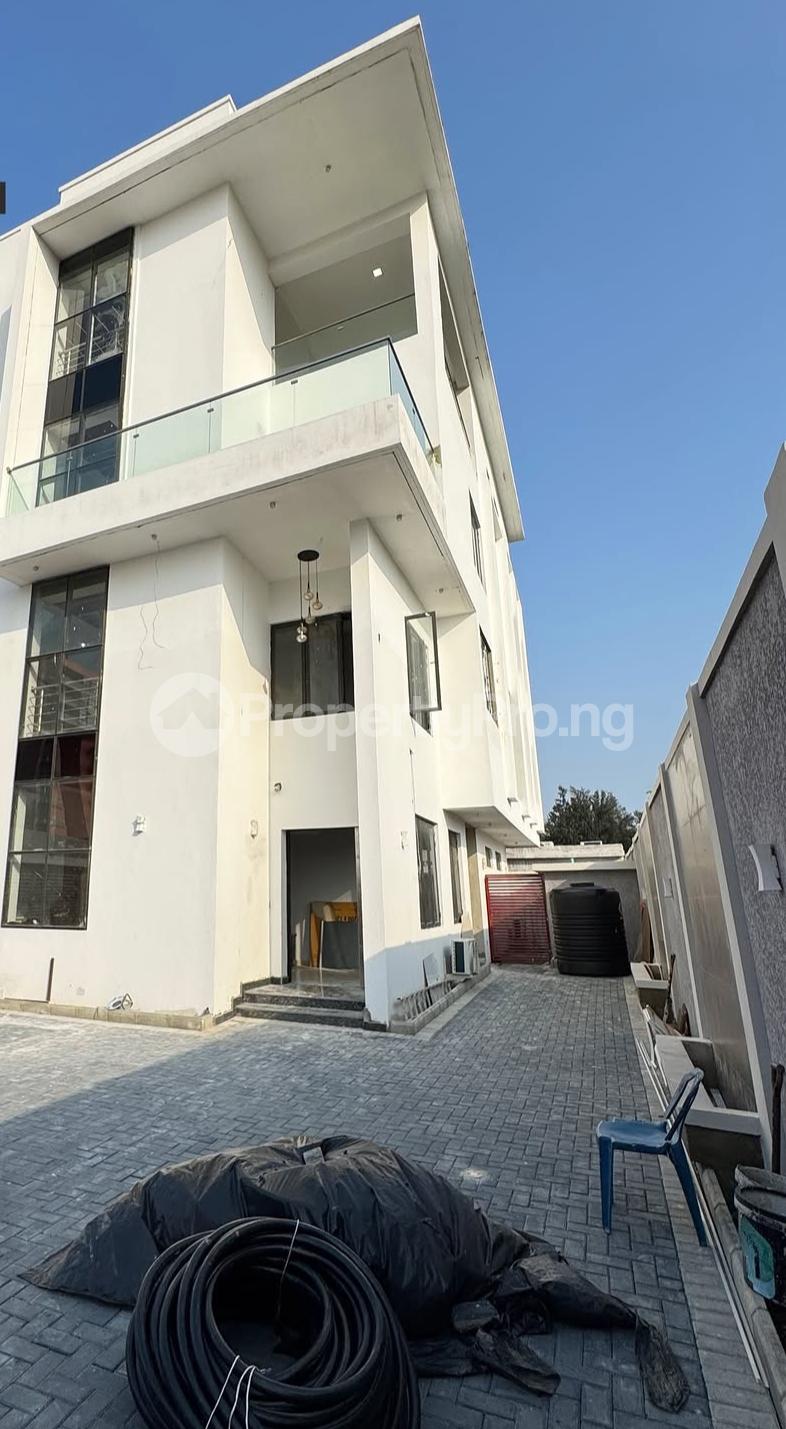 6 bedroom House for sale Banana Island Ikoyi Lagos