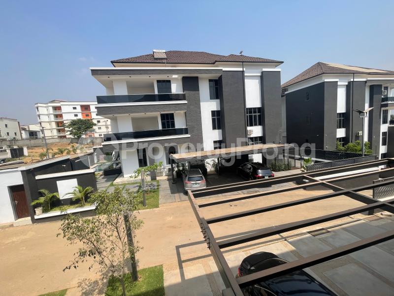 6 bedroom House for sale Kado Phase 2,fct Kado Abuja