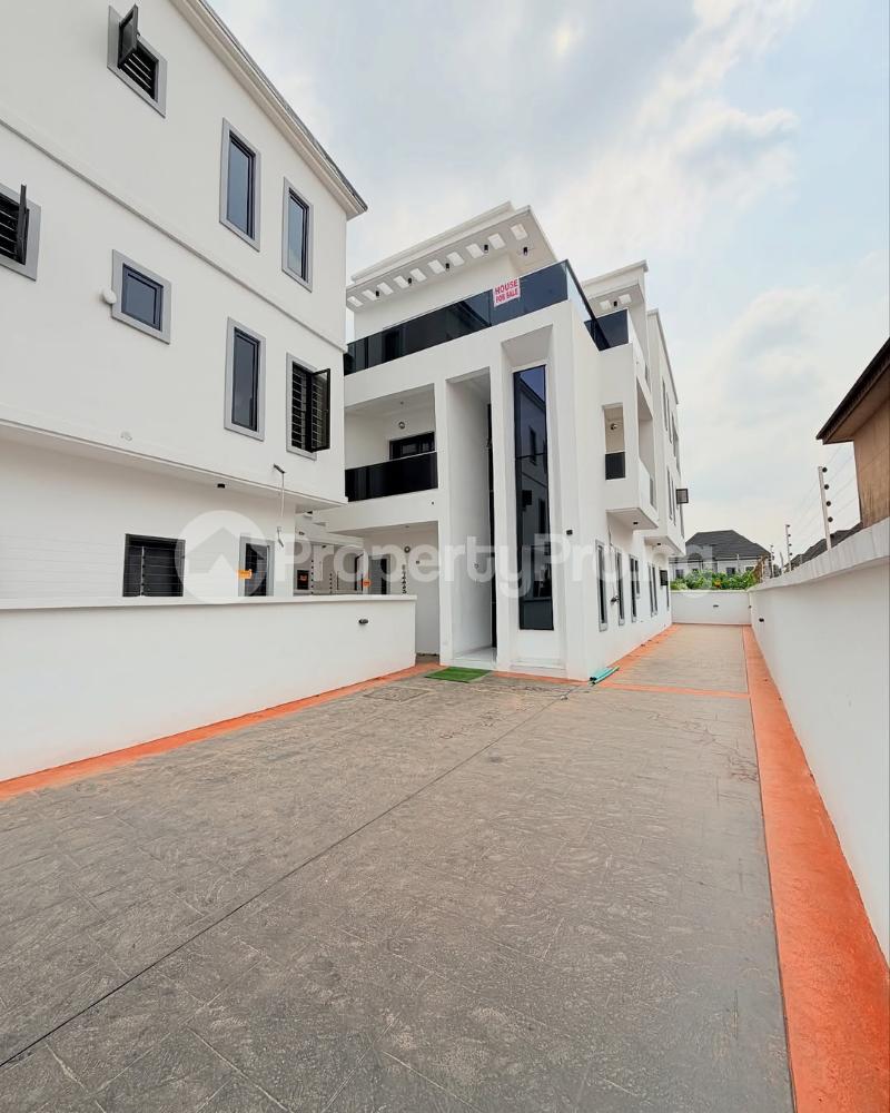 6 bedroom House for sale Opic Isheri Ojodu Lagos