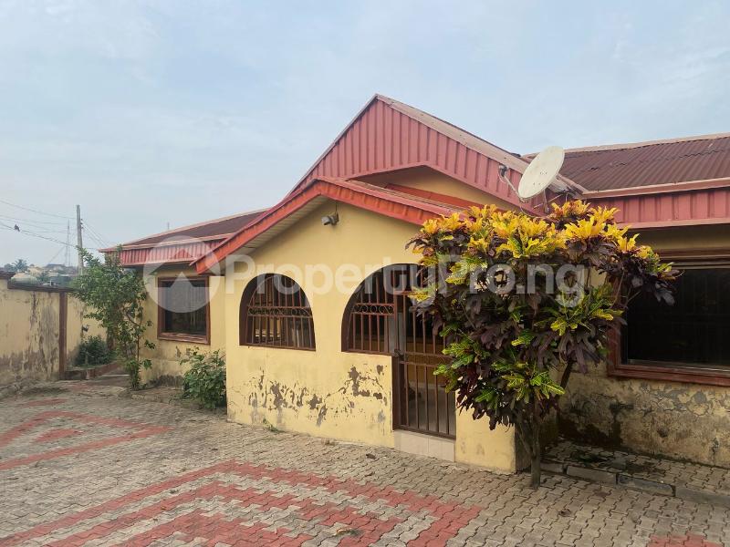 6 bedroom House for sale Ilupeju Liberty Academy Area Akala Express Ibadan Oyo
