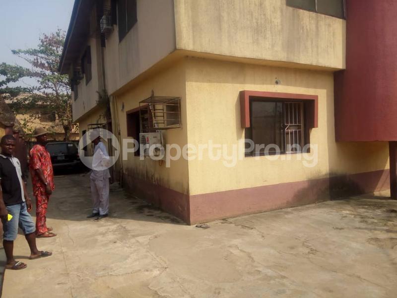 6 bedroom House for sale Off Isolo Road, By Jakande Gate Isolo Lagos Oke-Afa Isolo Lagos