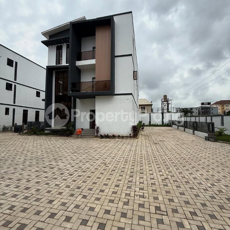 6 bedroom House for sale Mabushi Abuja