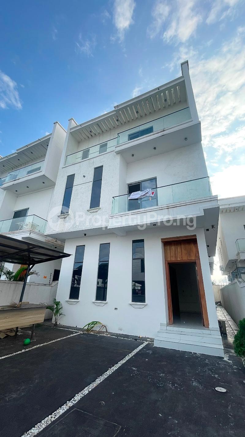 6 bedroom House for rent Chevron Lekki Lagos