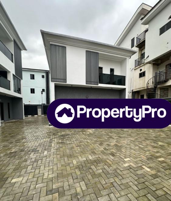 3 bedroom Flat / Apartment for sale Jahi Abuja
