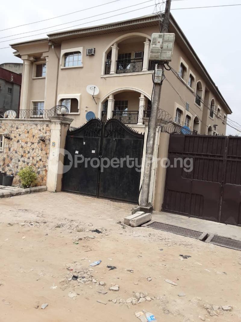 3 bedroom House for sale Ago Palace Way Ago palace Okota Lagos