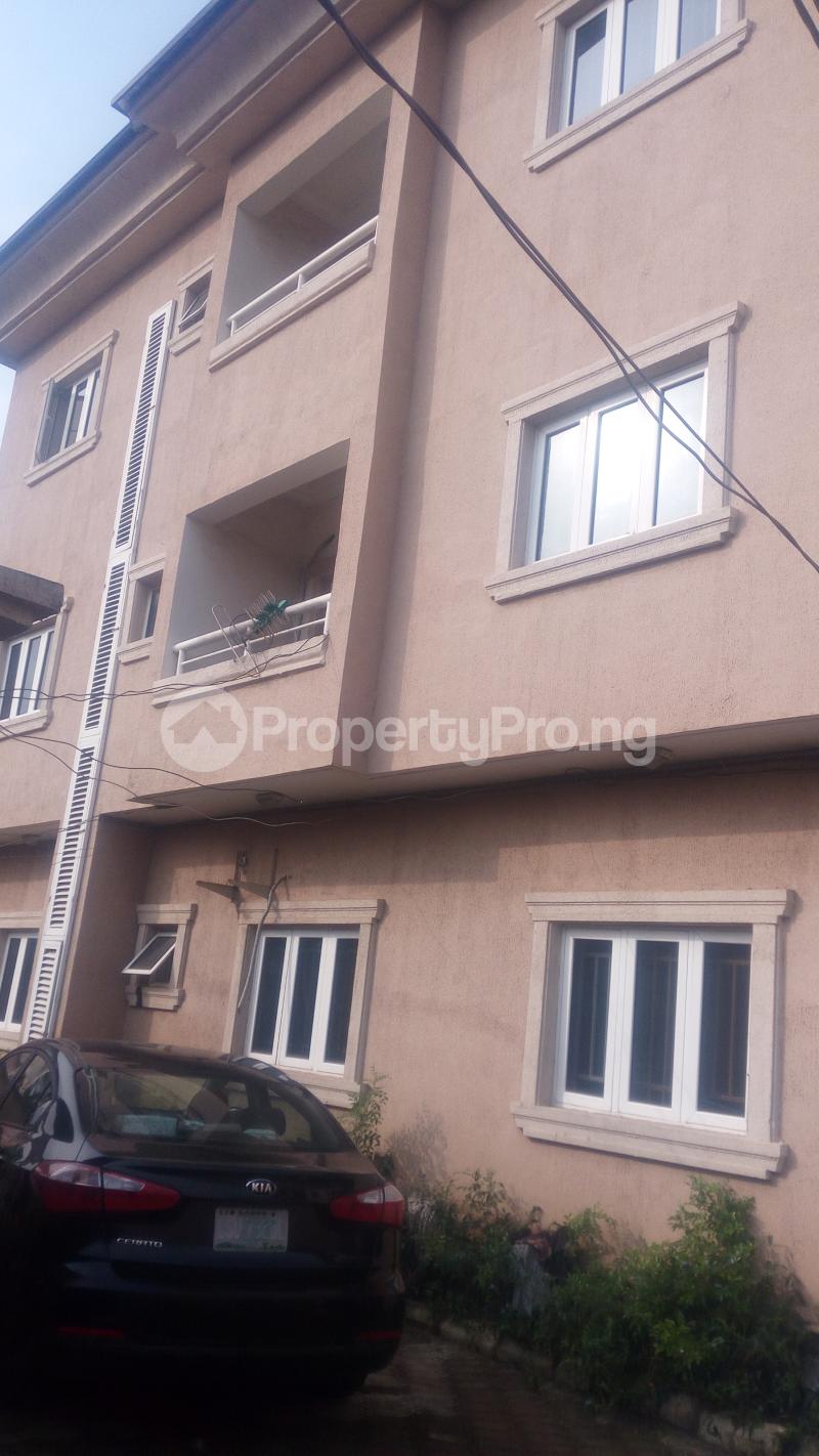 3 bedroom Flat / Apartment for sale Ajao Estate Isolo. Lagos Mainland Ajao Estate Isolo Lagos