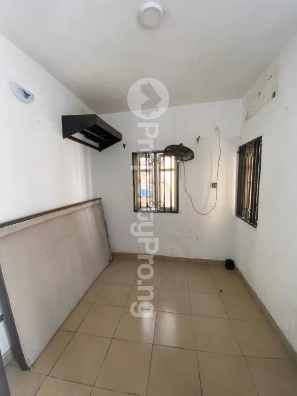 Flat / Apartment for rent Osapa london Lekki Lagos