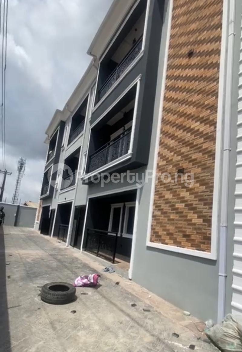 2 bedroom Flat / Apartment for rent Apata Str, Shomolu Lagos - 0