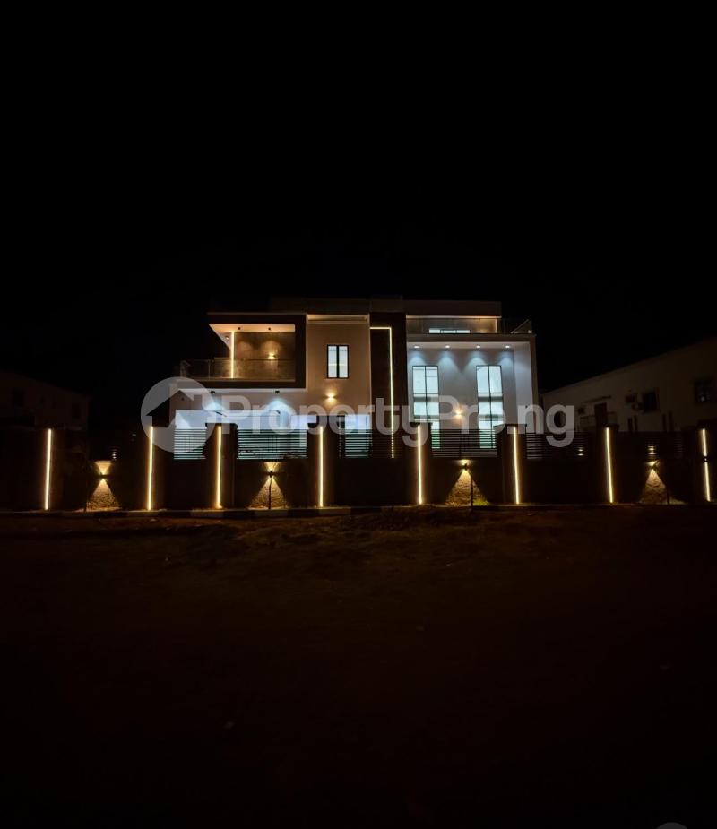 7 bedroom House for sale Wuye Abuja - 0