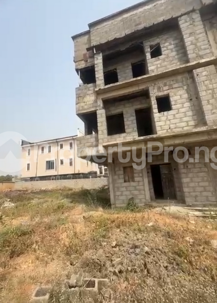 7 bedroom House for sale Life Camp Abuja