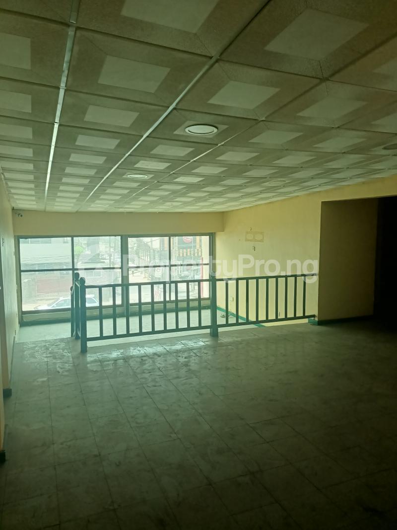 7 bedroom Commercial Property for rent Opebi Ikeja Lagos