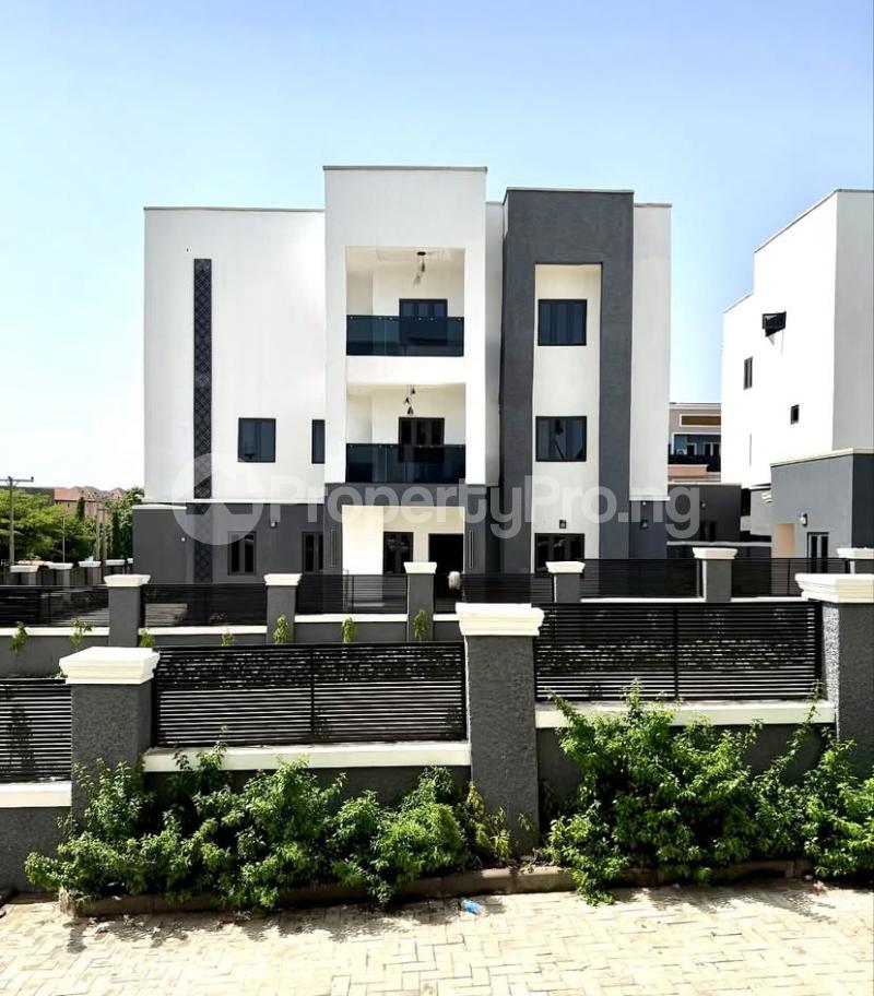 7 bedroom House for sale Kaura (Games Village) Abuja