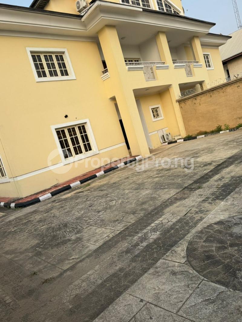 7 bedroom House for rent Ikoyi Lagos