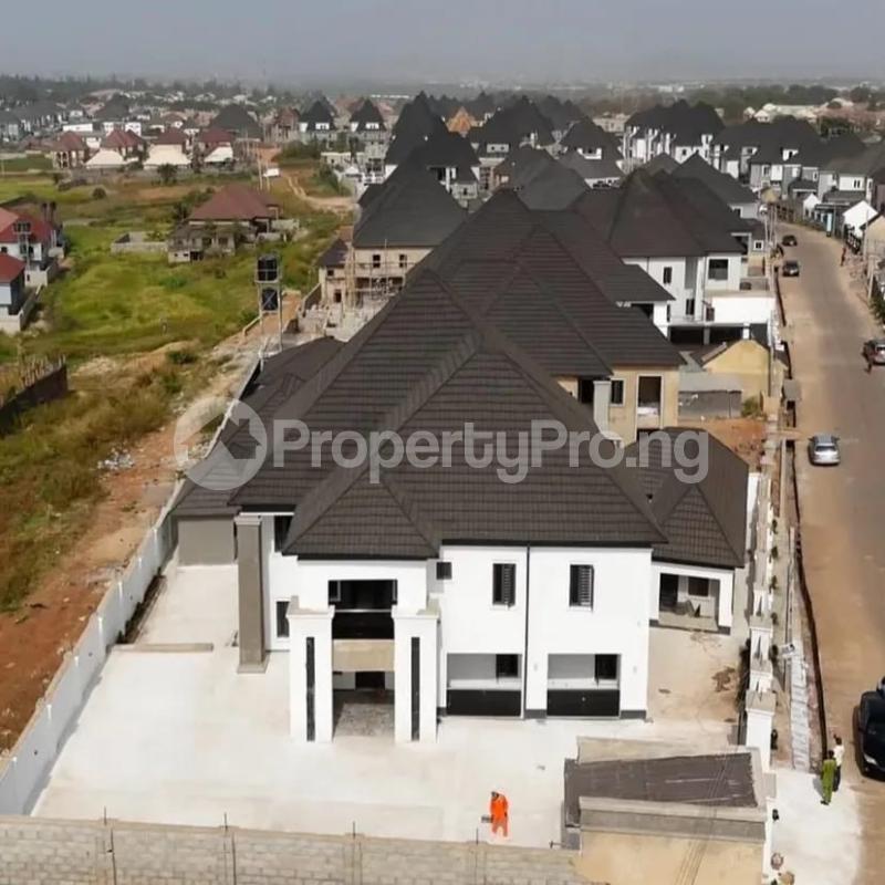 7 bedroom House for sale Lokogoma Abuja
