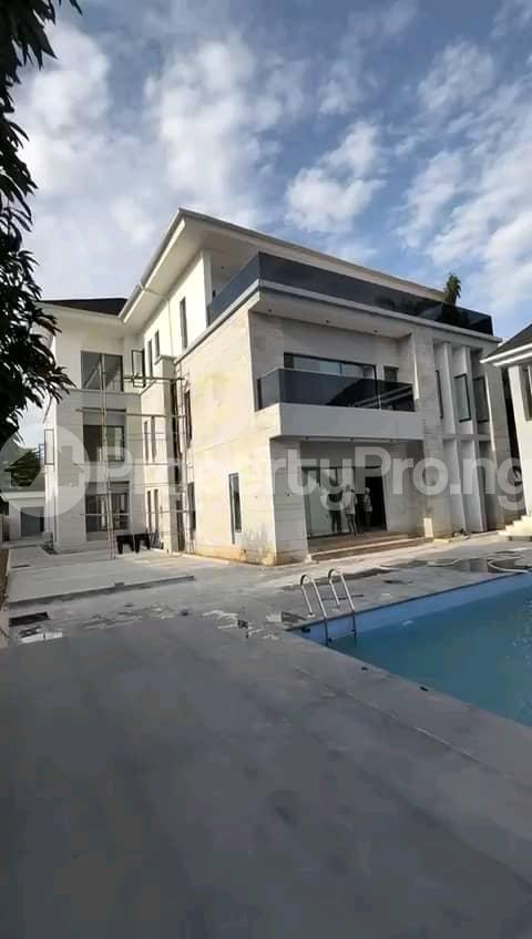 10 bedroom House for sale Maitama Abuja