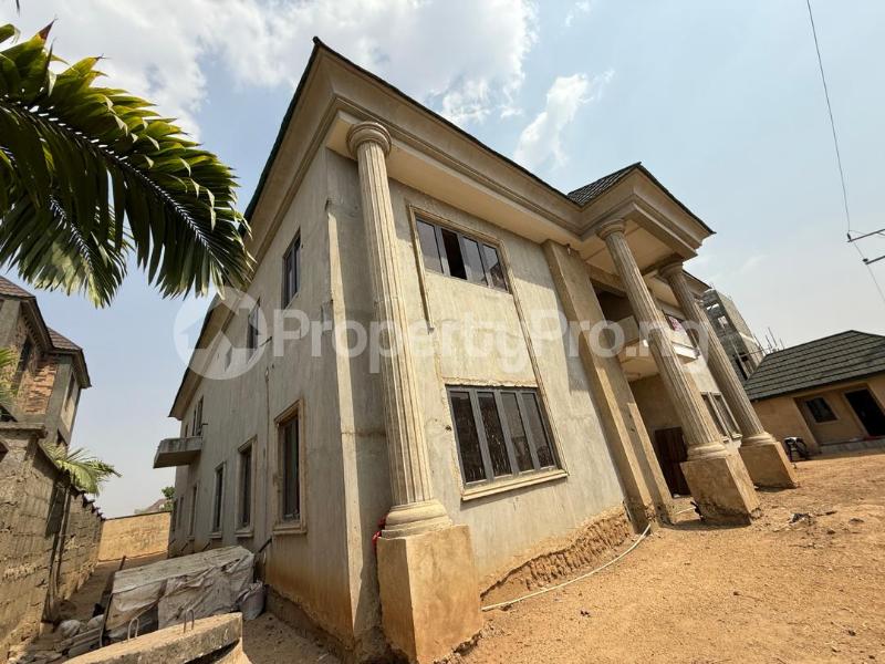 7 bedroom House for sale Jahi Abuja