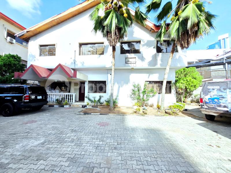 7 bedroom Commercial Property for rent Ligali Ayorinde Victoria Island Lagos