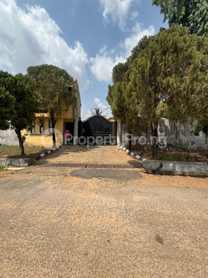 7 bedroom House for sale Onireke Gra, Jericho Ibadan Oyo