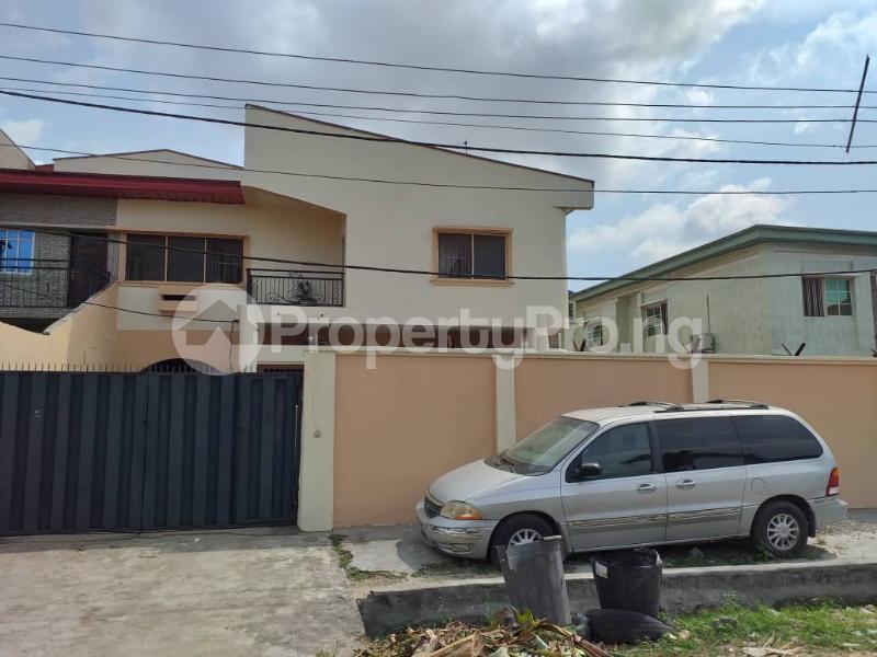 7 bedroom House for sale 4th Avenue,festac Festac Amuwo Odofin Lagos