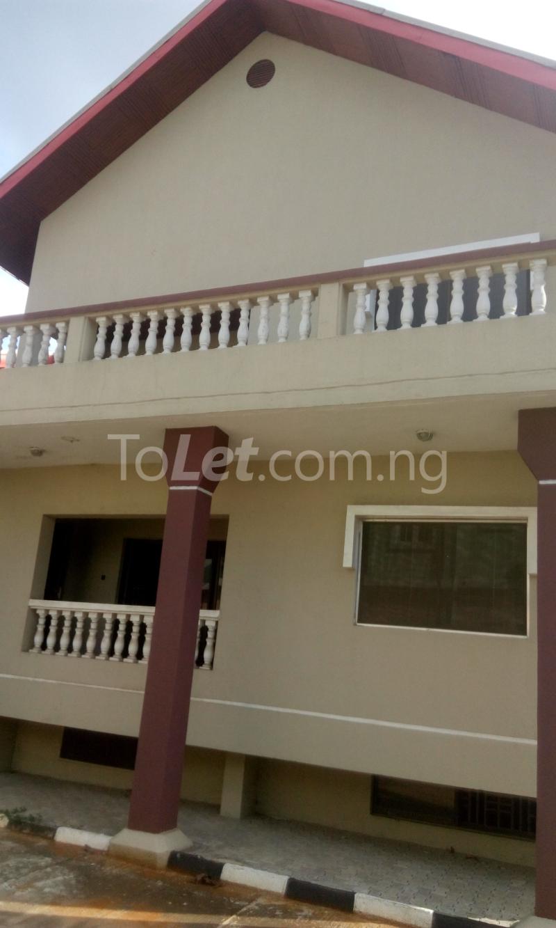 7 bedroom House for rent 9 Ogunrombi Street, Ogudu Ogudu Lagos