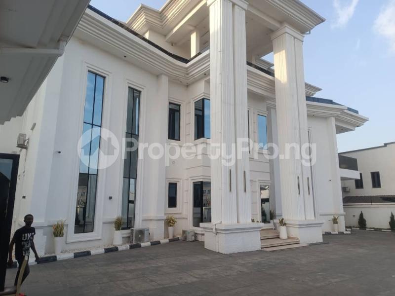 7 bedroom House for sale Guzape Abuja