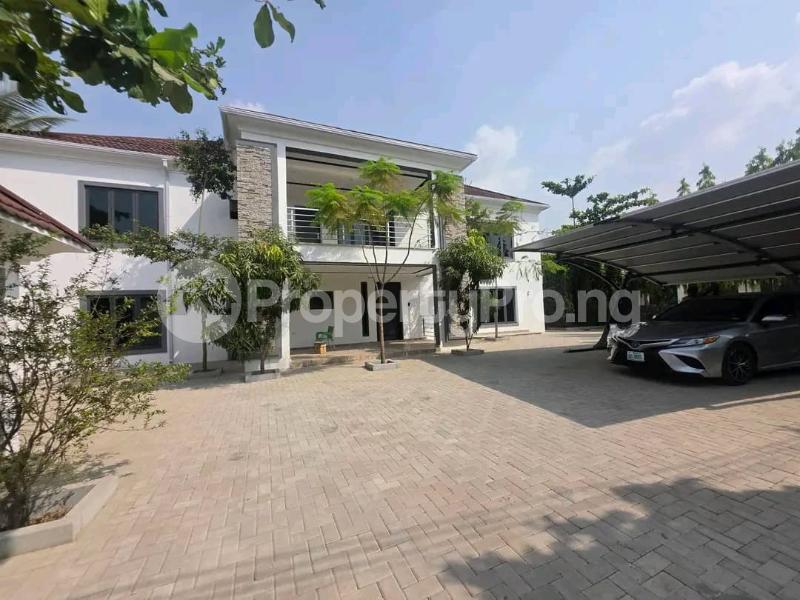 7 bedroom House for rent Gwarinpa Abuja