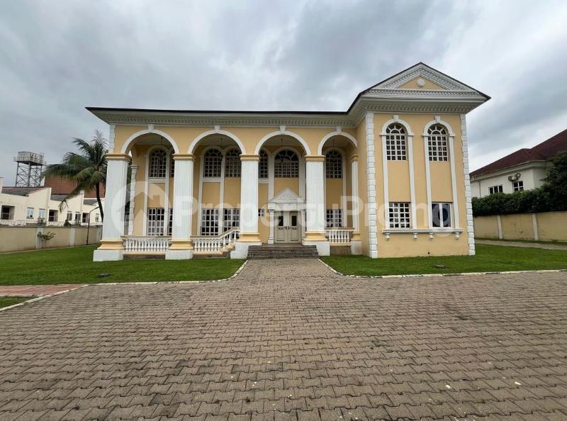 10 bedroom House for sale Jabi Abuja