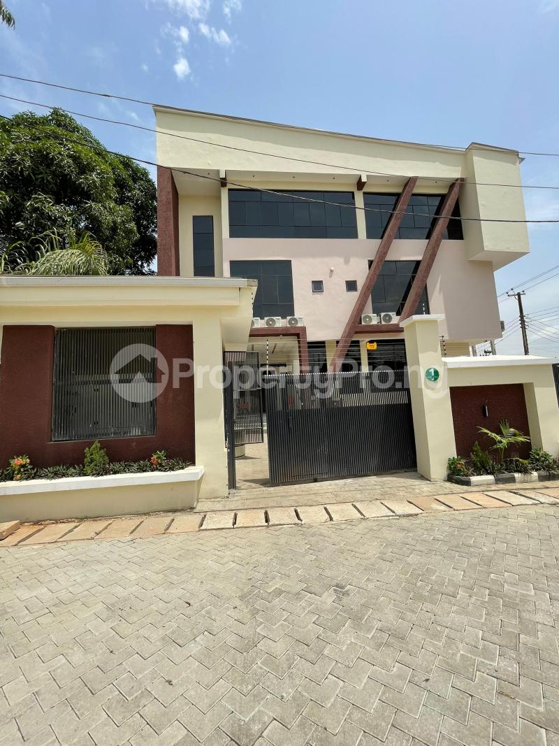 7 bedroom Commercial Property for rent Zone 3 Wuse 1 Abuja
