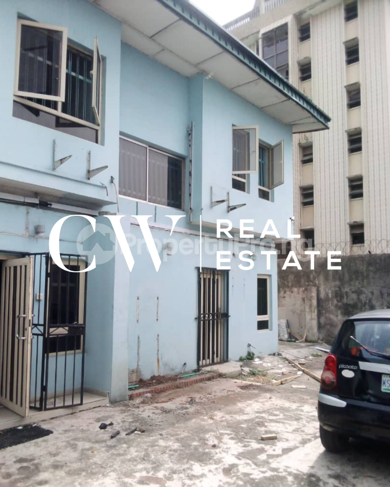 7 bedroom House for rent Victoria Island Lagos