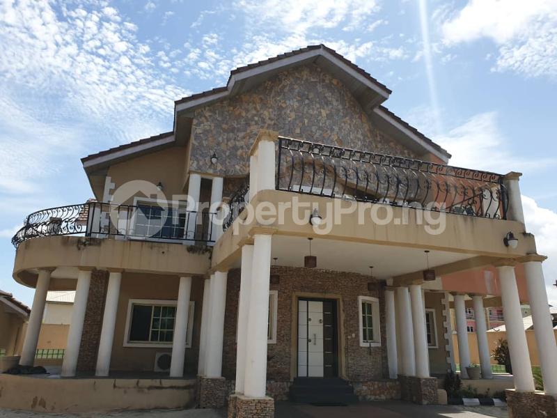 7 bedroom House for sale ... chevron Lekki Lagos