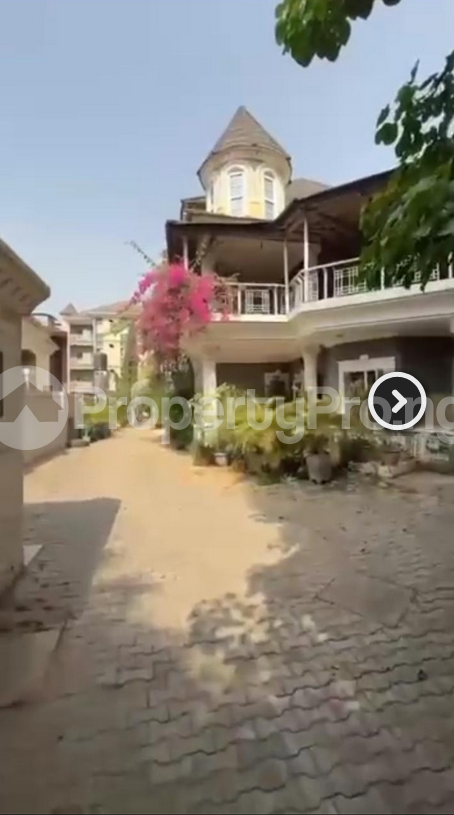 7 bedroom House for sale  Wuse 2 Abuja