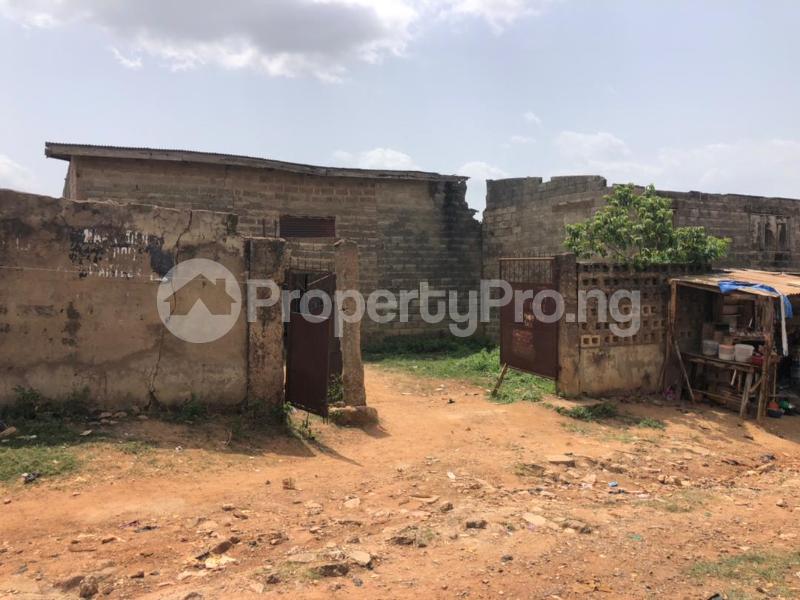 Land for sale Akala Express Ibadan Oyo