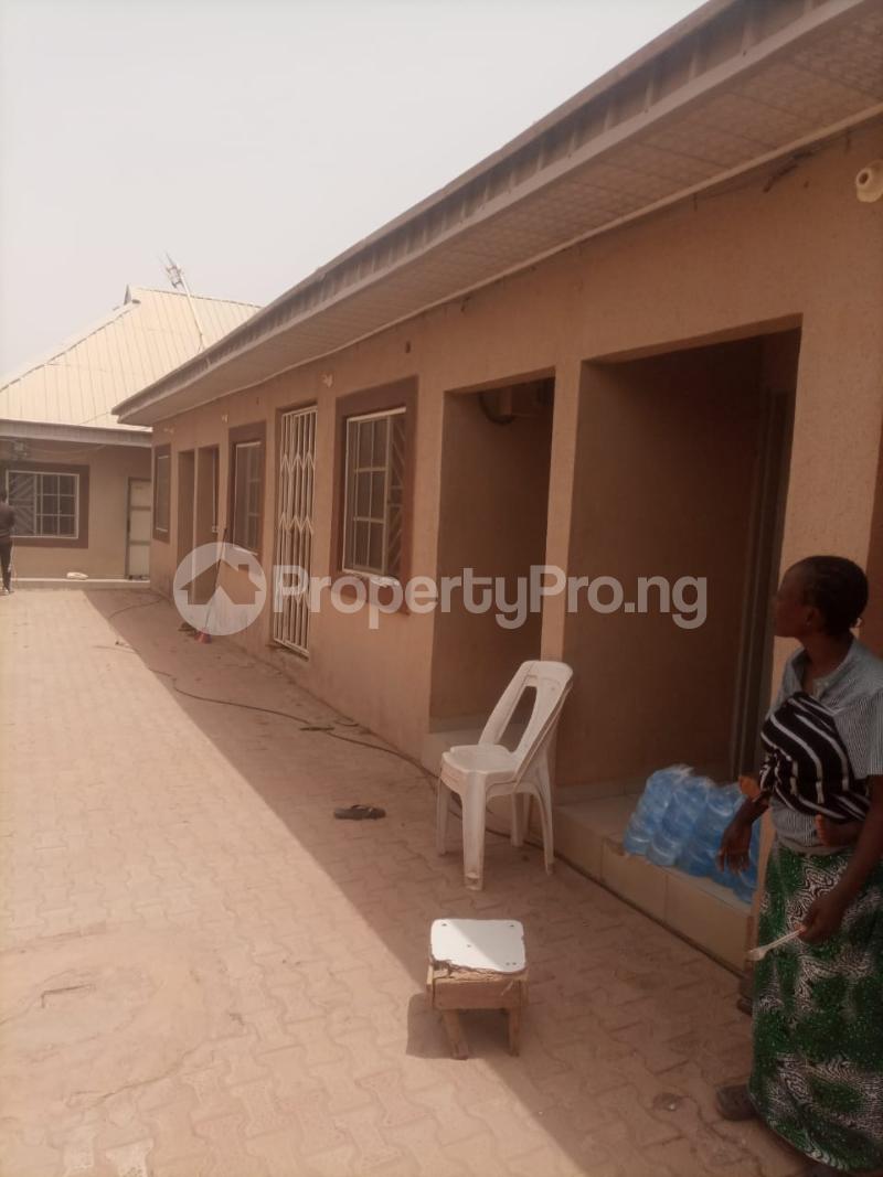 1 bedroom House for sale Mahuta Gra, Chikun Kaduna