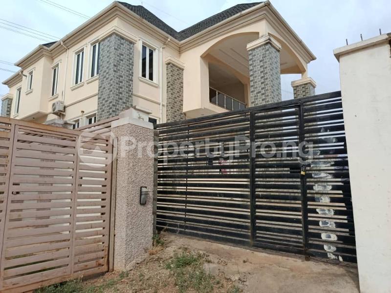 4 bedroom House for sale  Gwarinpa Abuja