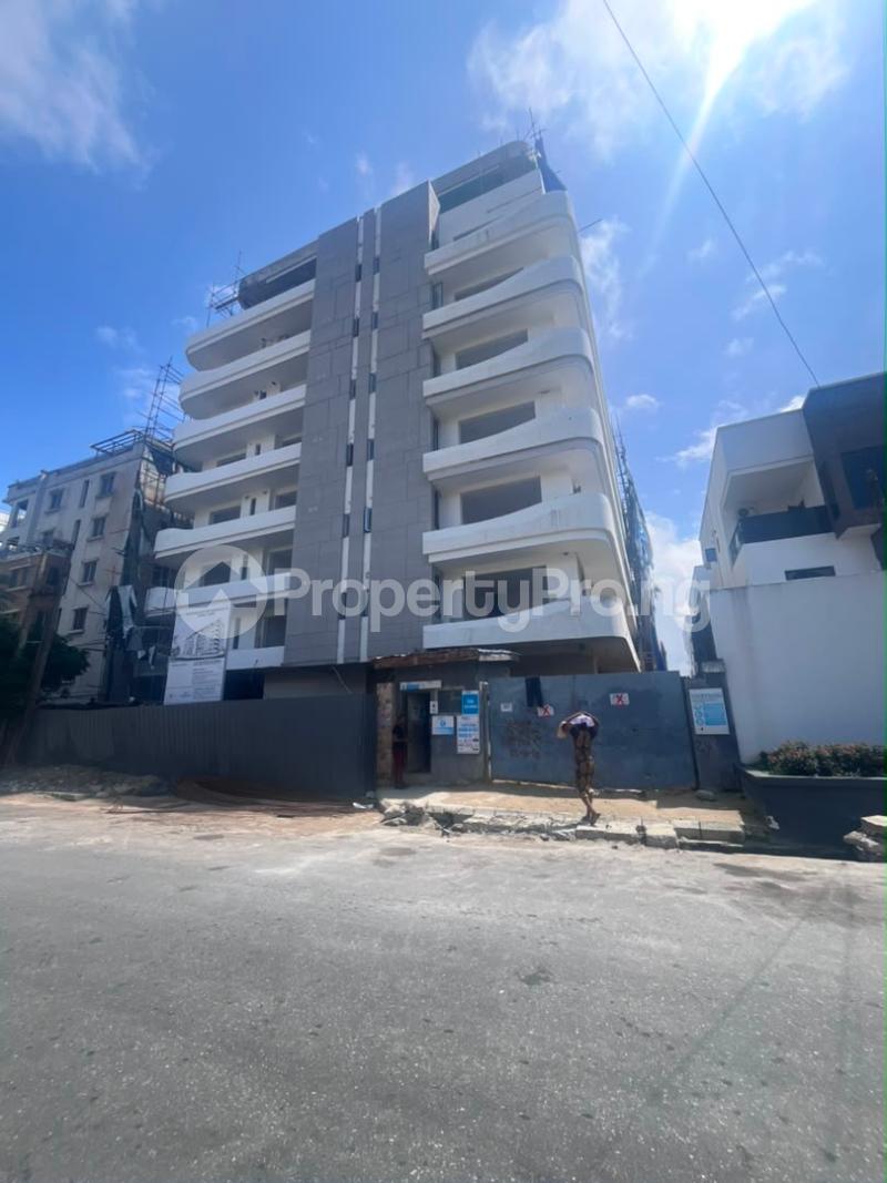3 bedroom Flat / Apartment for sale ONIRU Victoria Island Lagos