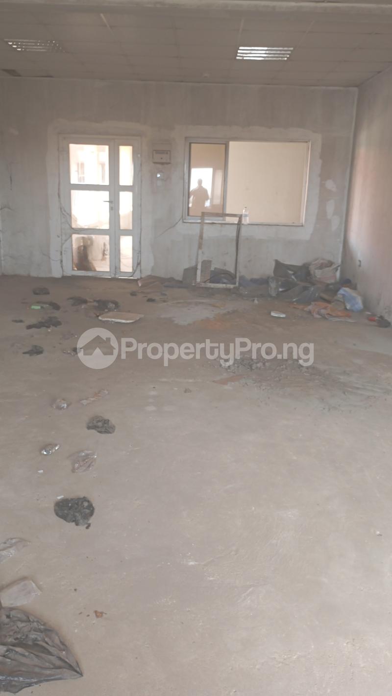 Commercial Property for rent Ogba Bus-stop Ogba Lagos